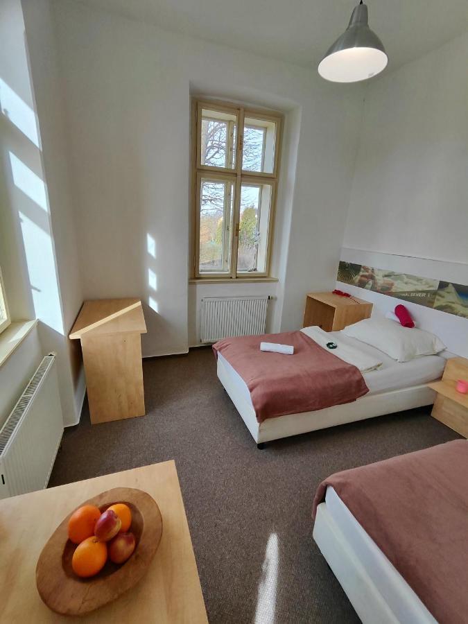 Hotel Stara Skola Mezná Εξωτερικό φωτογραφία