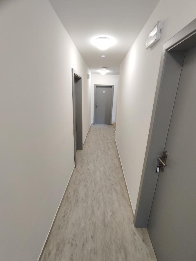 Hotel Stara Skola Mezná Εξωτερικό φωτογραφία