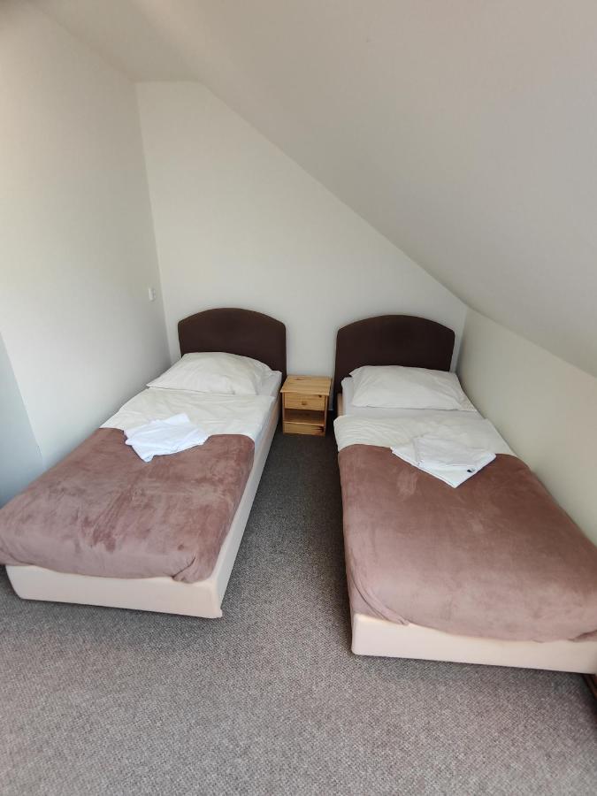 Hotel Stara Skola Mezná Εξωτερικό φωτογραφία