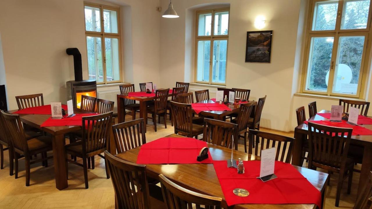 Hotel Stara Skola Mezná Εξωτερικό φωτογραφία