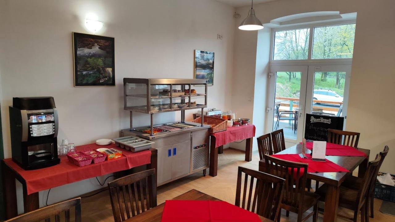 Hotel Stara Skola Mezná Εξωτερικό φωτογραφία